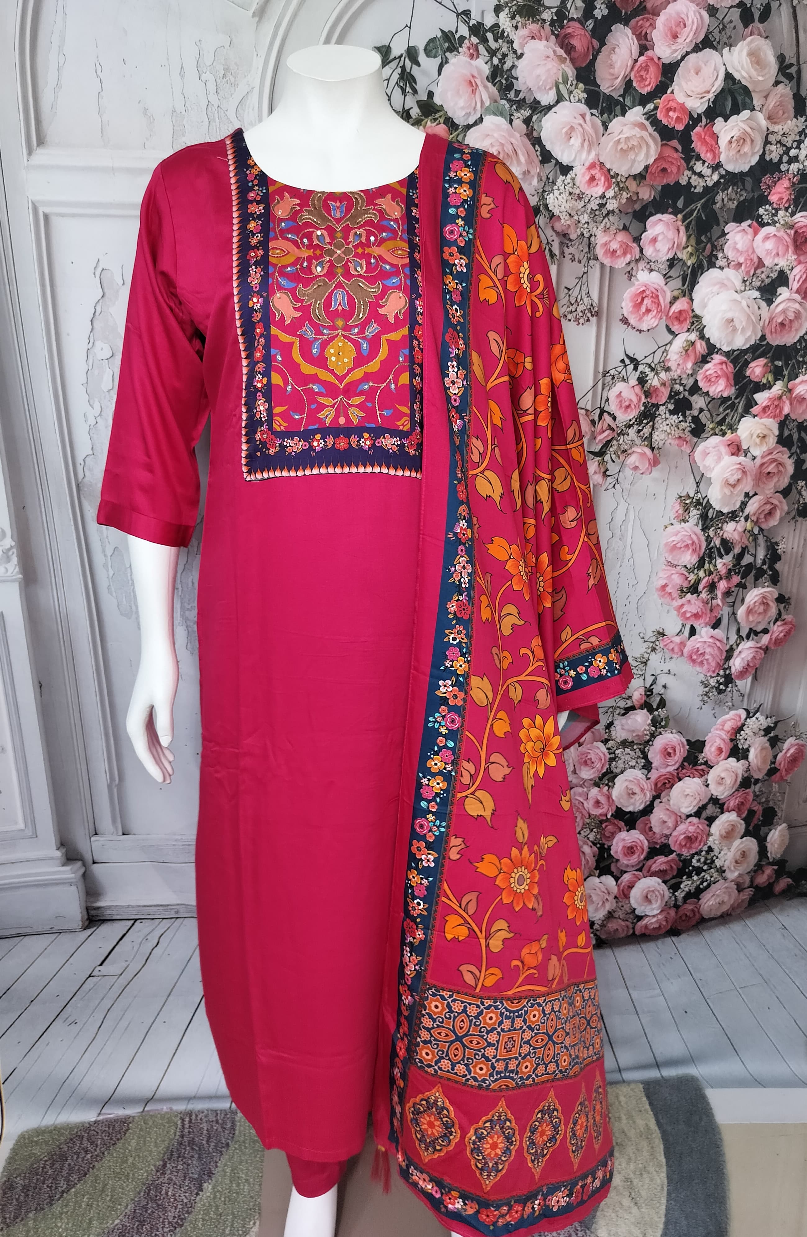 Traditional Charm - SFA018