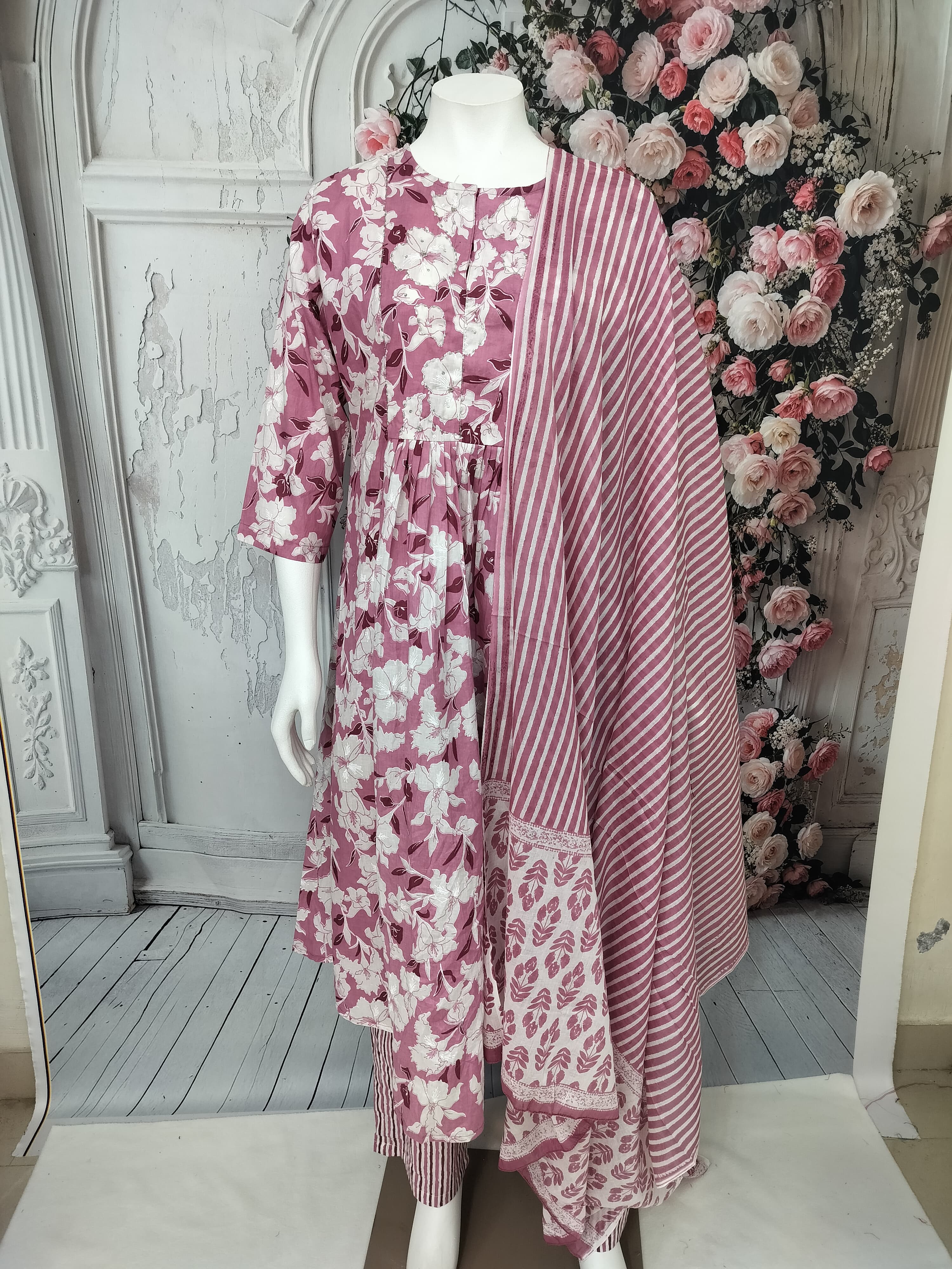 Versatile Wardrobe Essential - SFA030