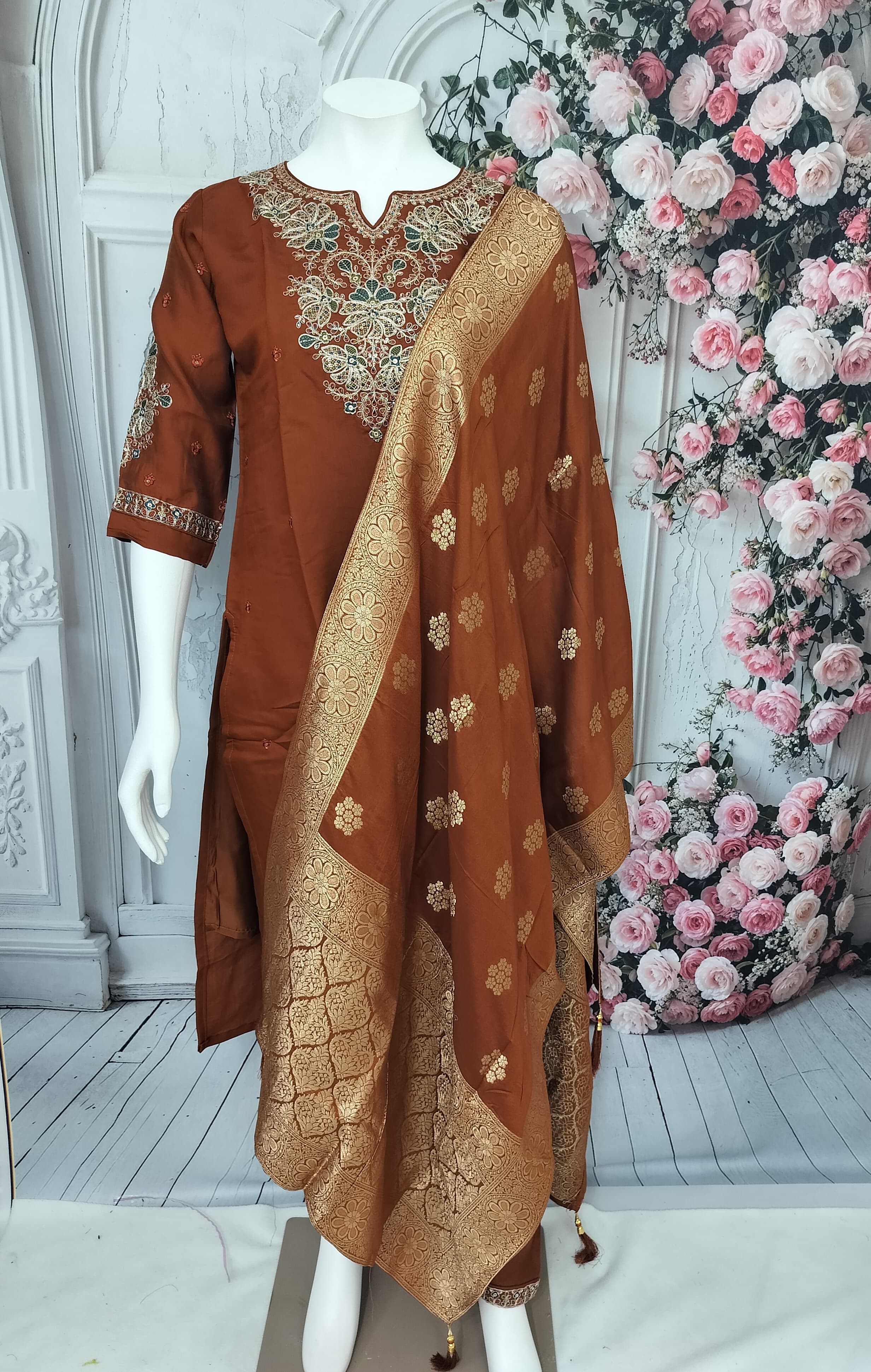 Traditional Charm - SFA056