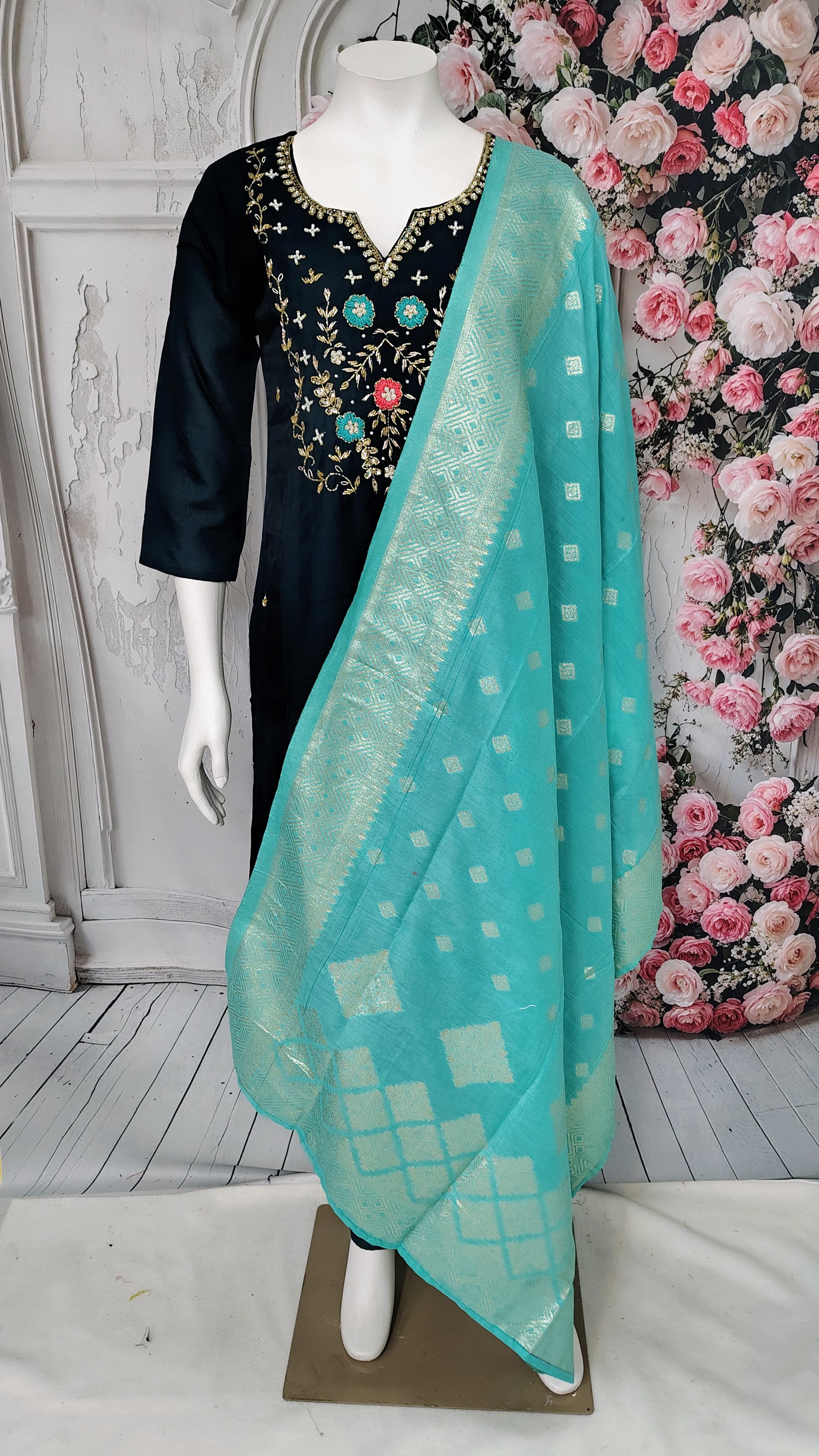 Graceful Glimmers - SFA062