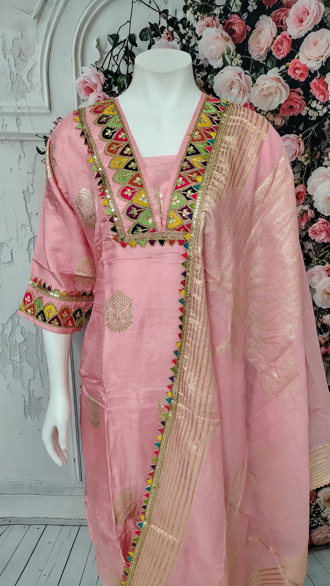 Classic Charm - SFA088
