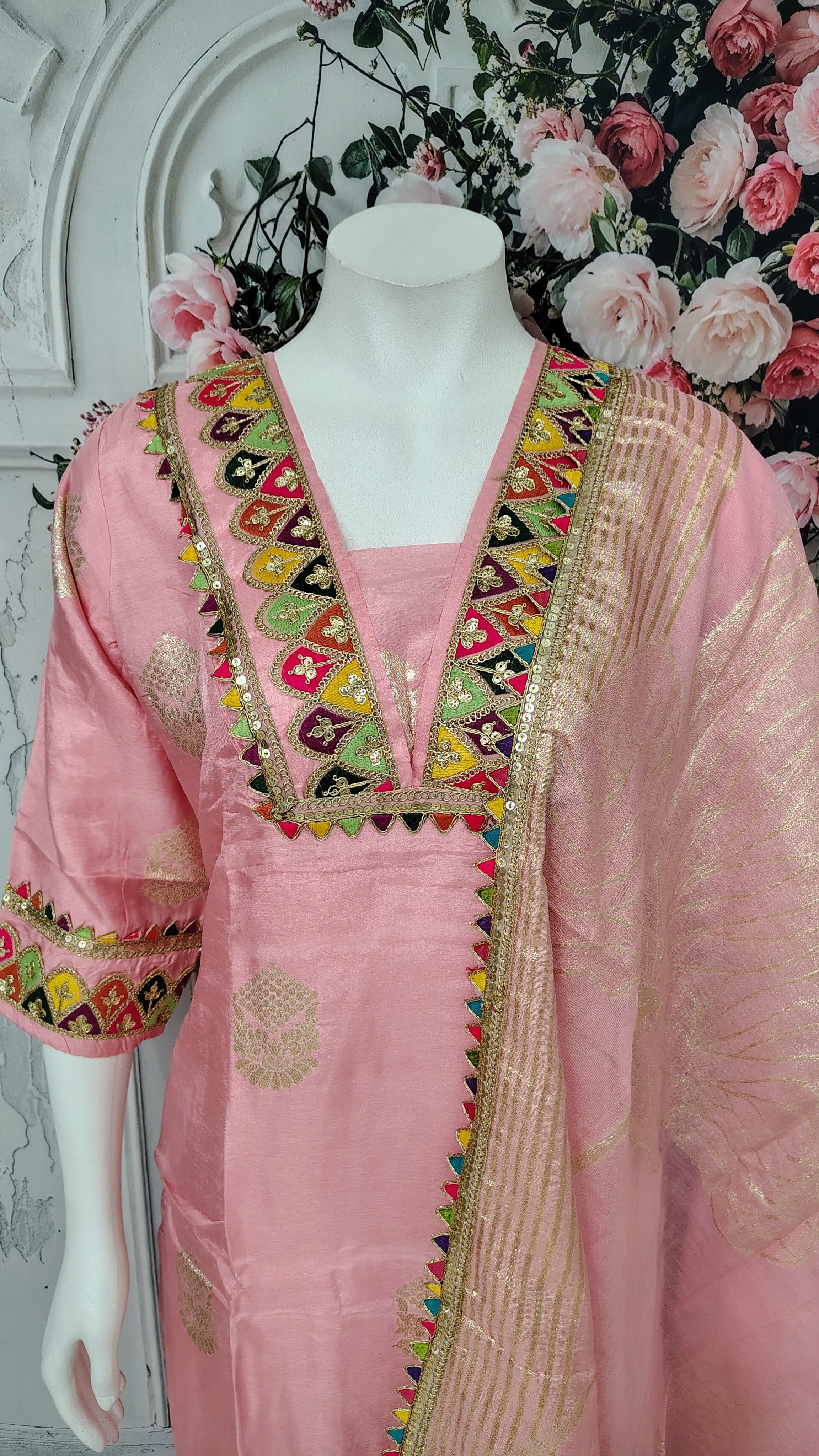 Classic Charm - SFA088
