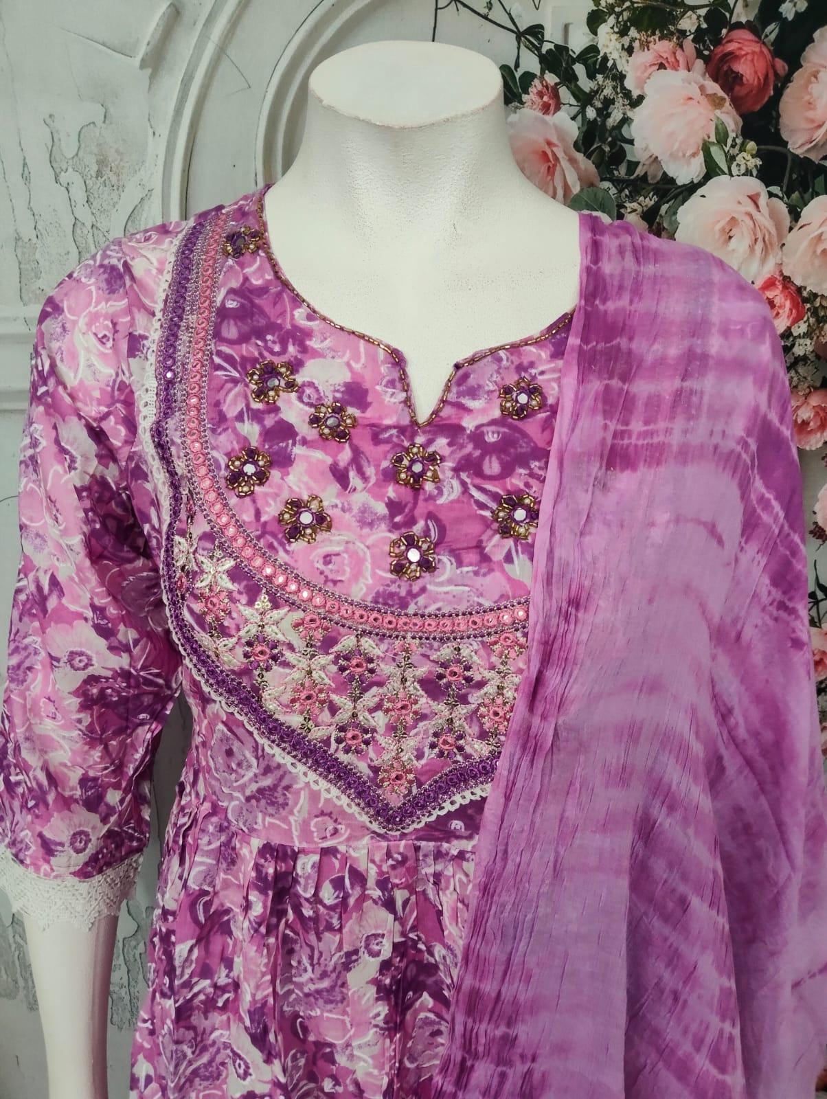 Heritage Threads  - SFA222
