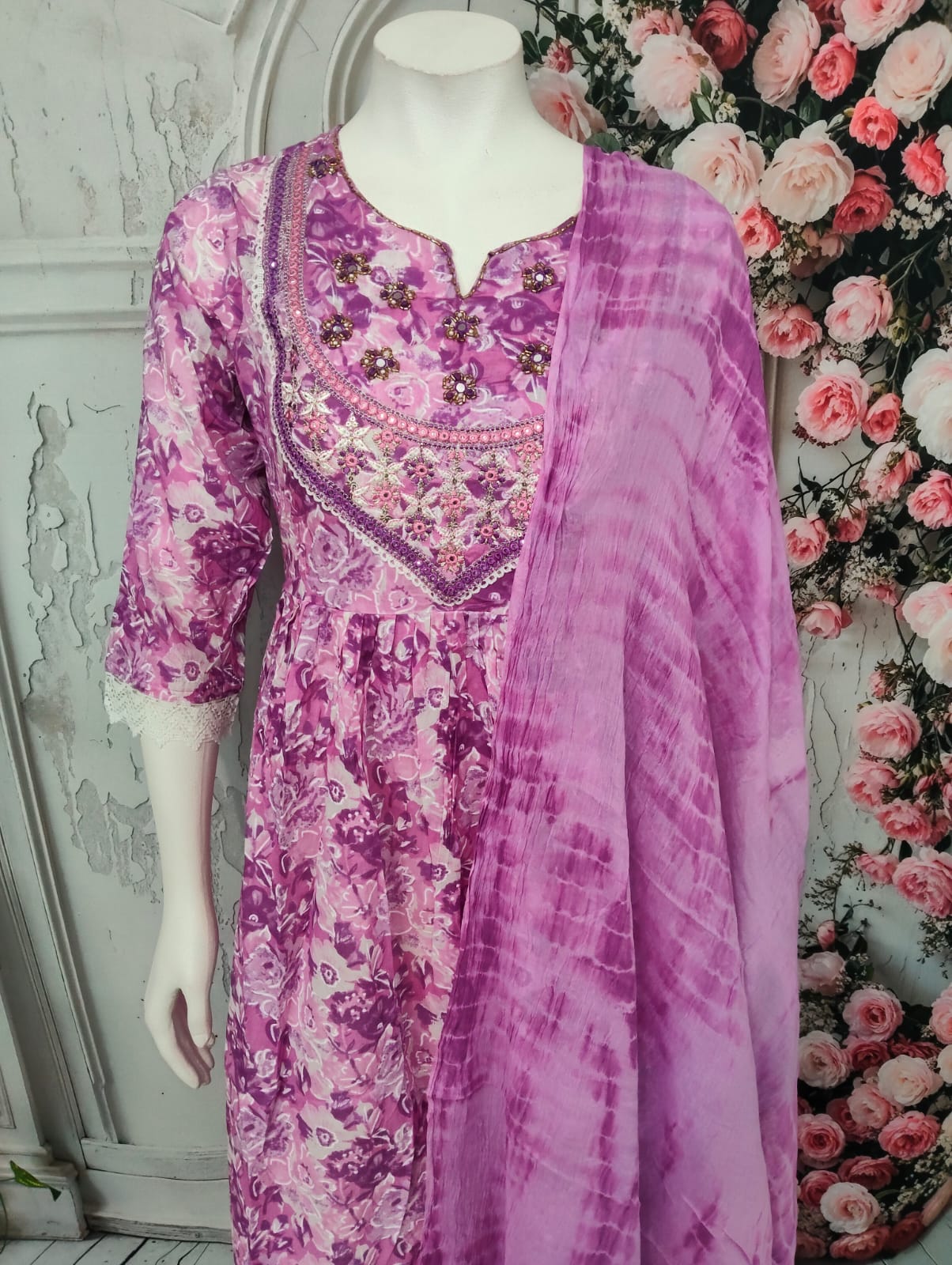 Heritage Threads  - SFA222