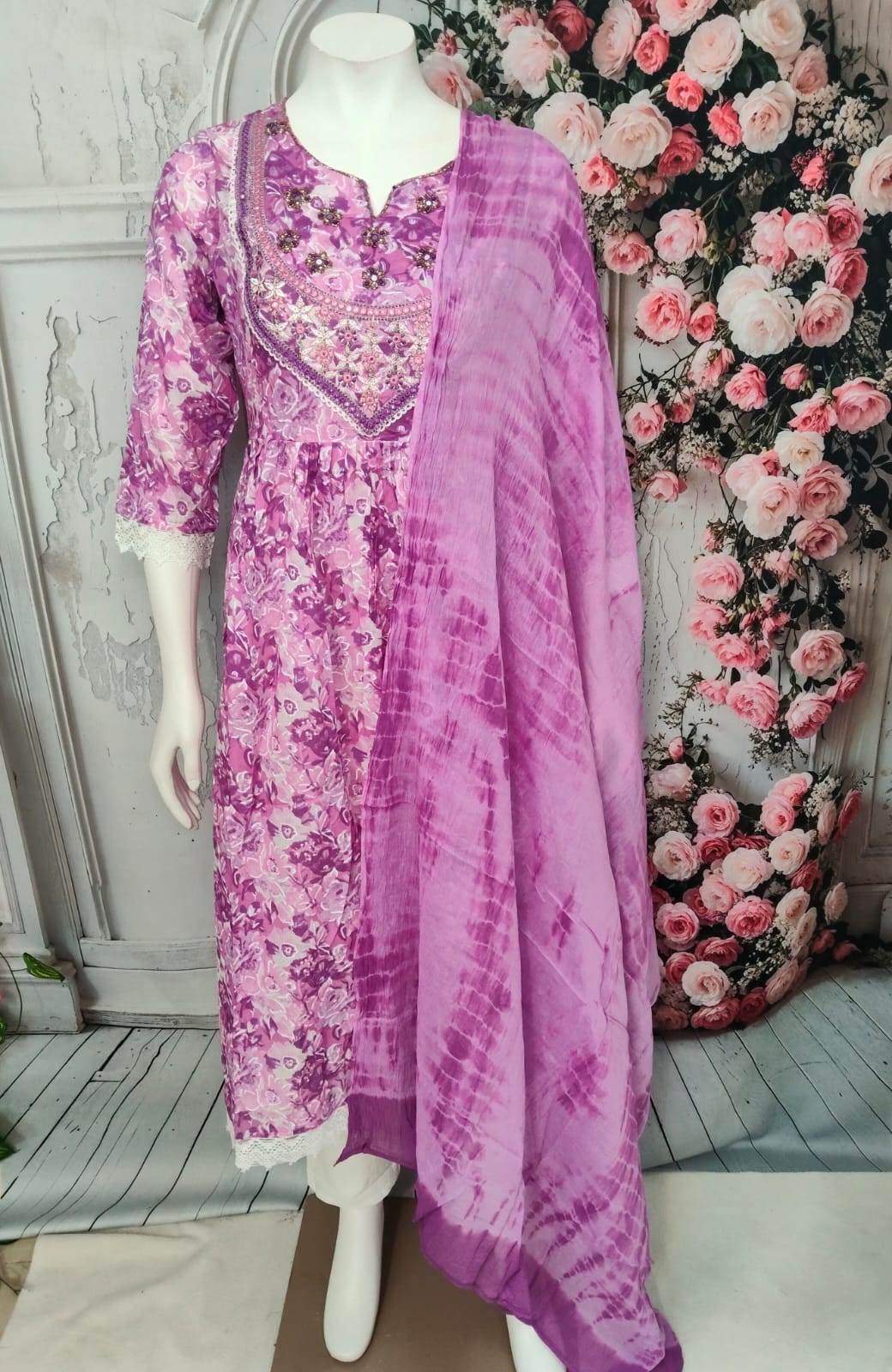 Heritage Threads  - SFA222