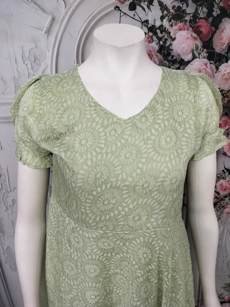 Green Elegant Essentials - SFA305