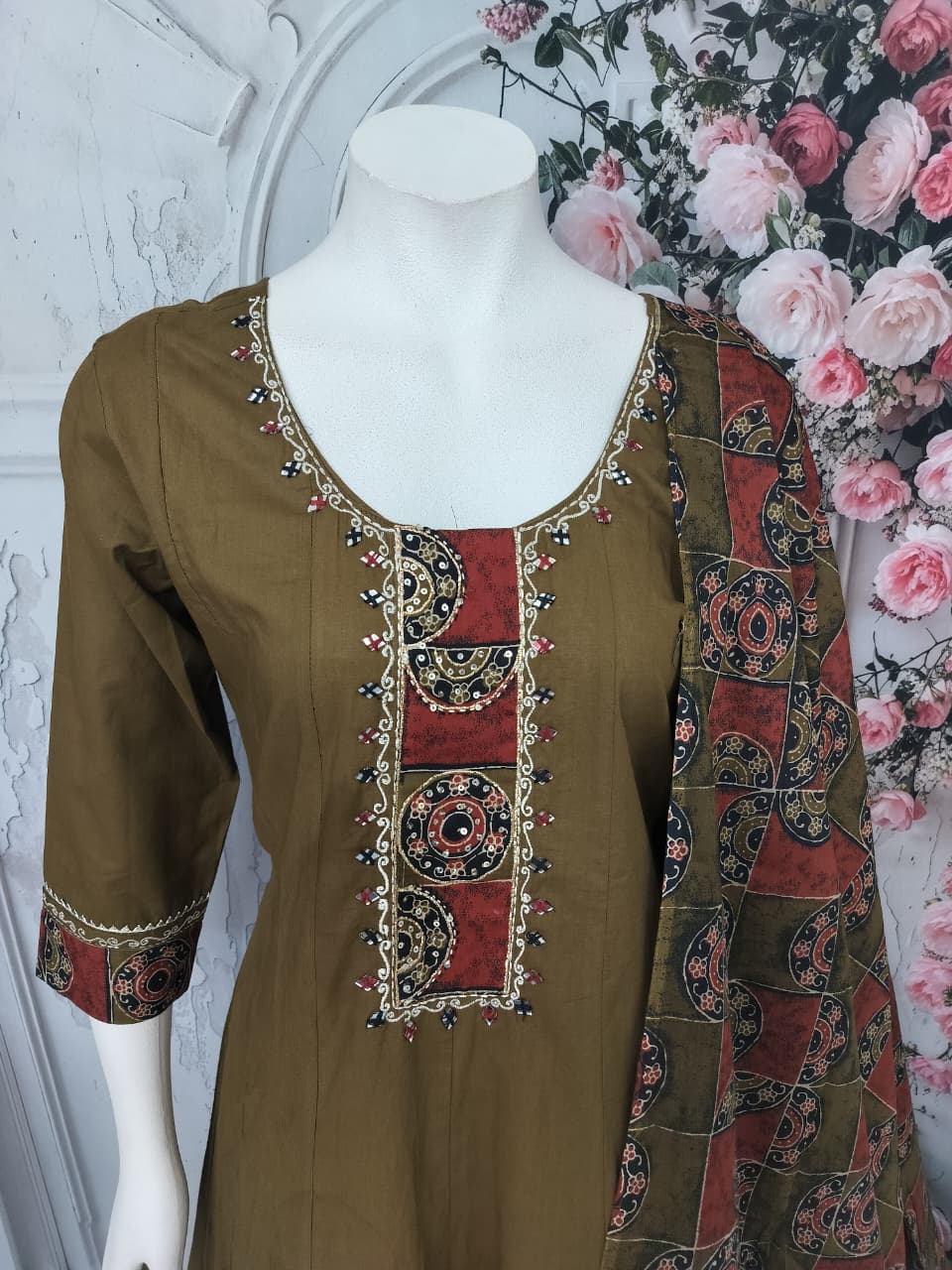Shravi Muse Collection - SFA331