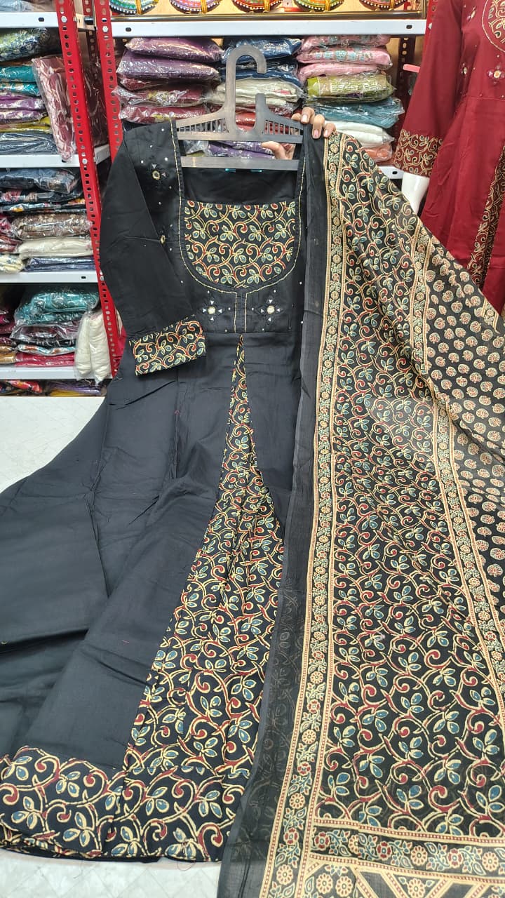 Heritage Chic - SFA401