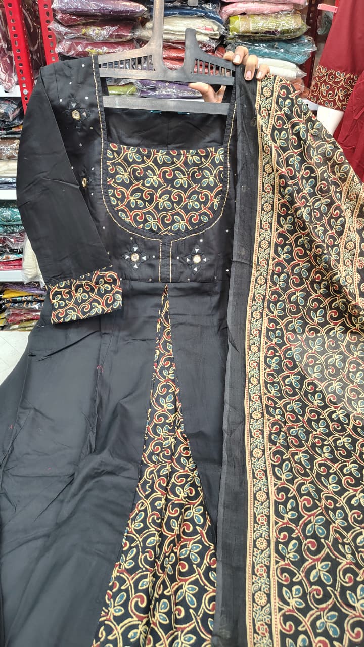 Heritage Chic - SFA401