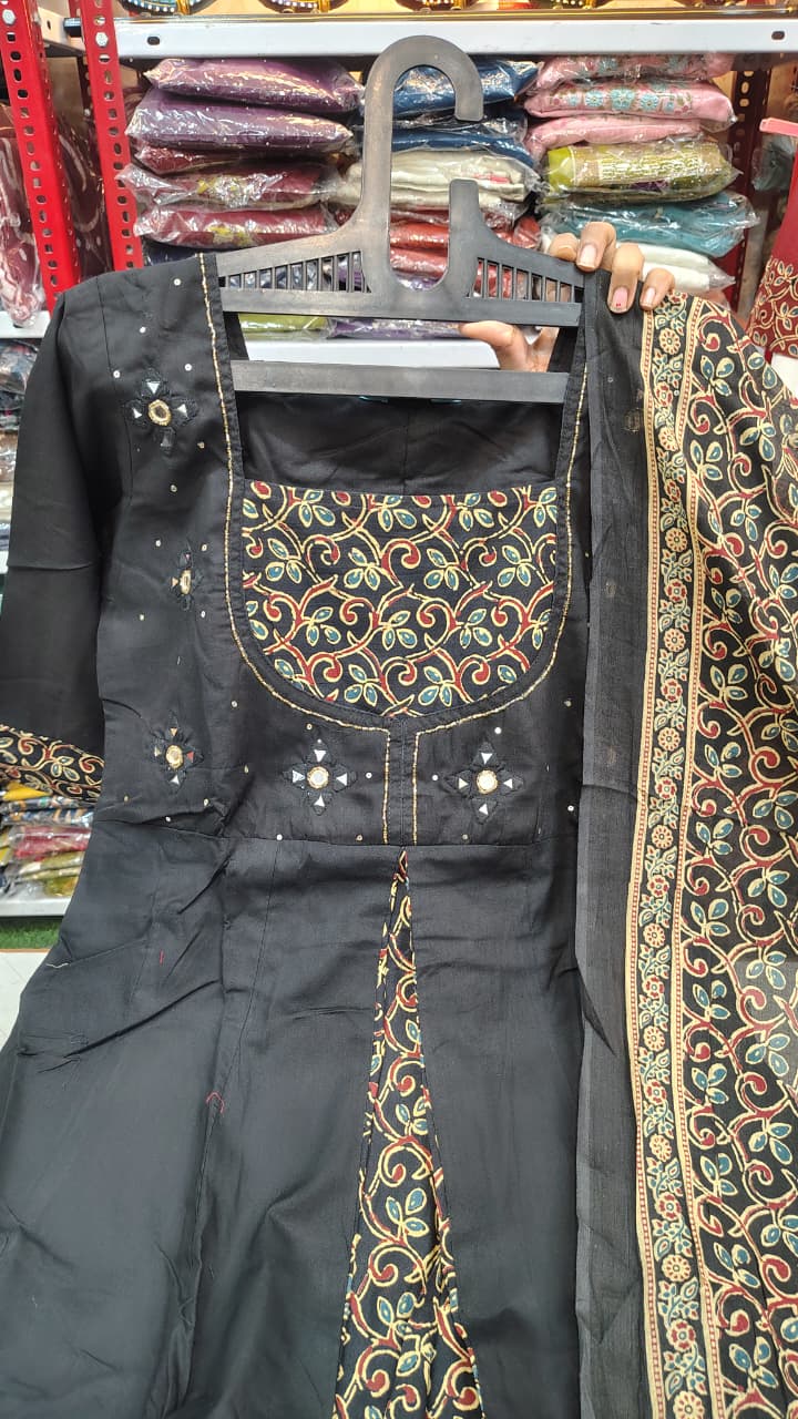 Heritage Chic - SFA401