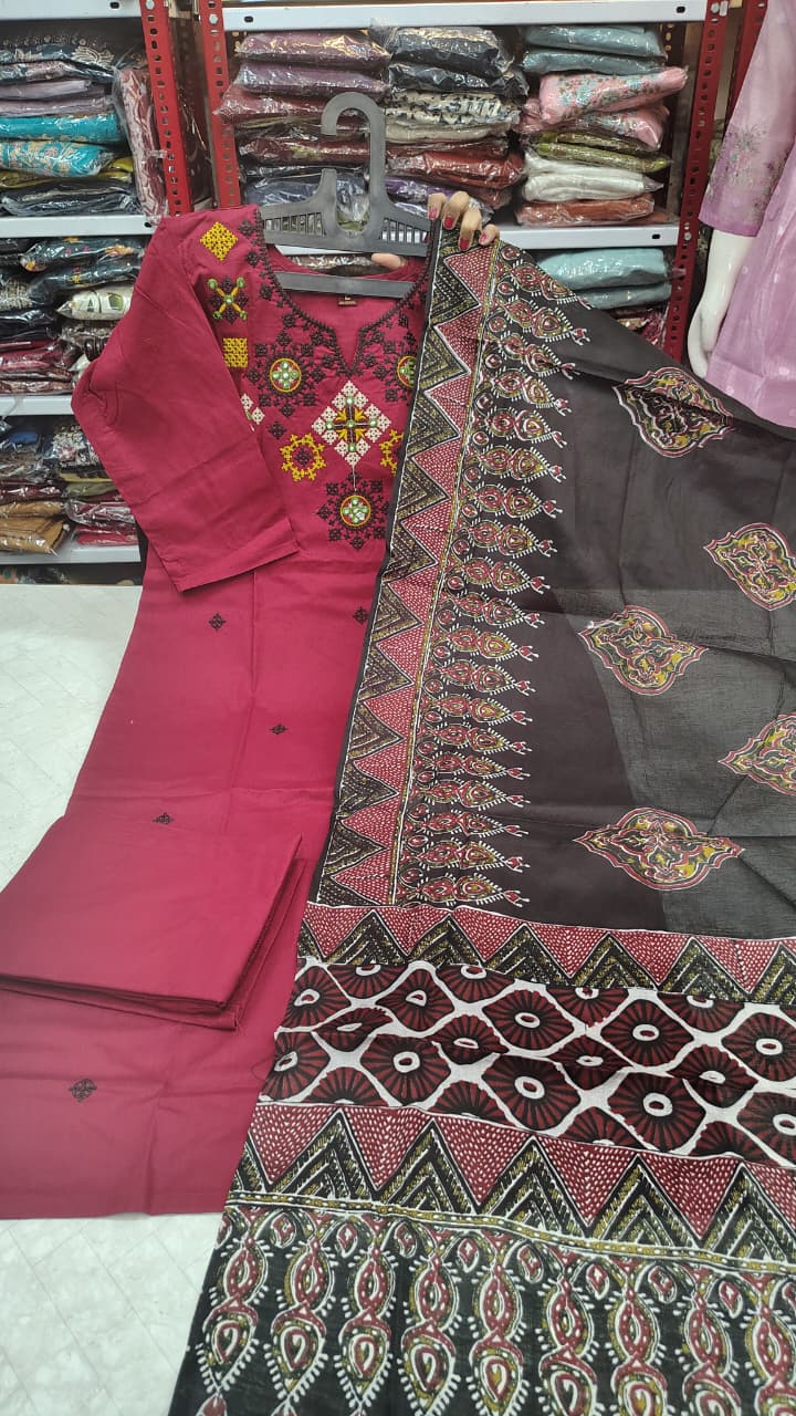Bold Prints - SFA407