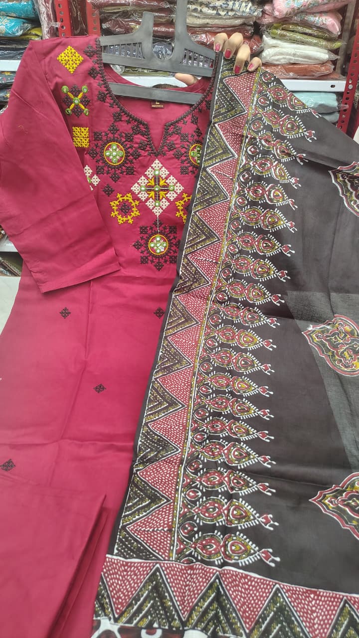 Bold Prints - SFA407