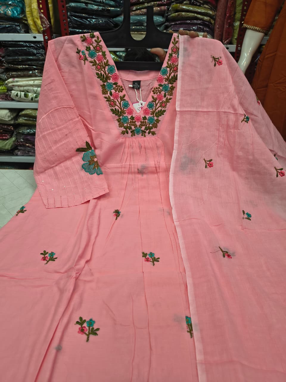 Opulent Wear - SFA490