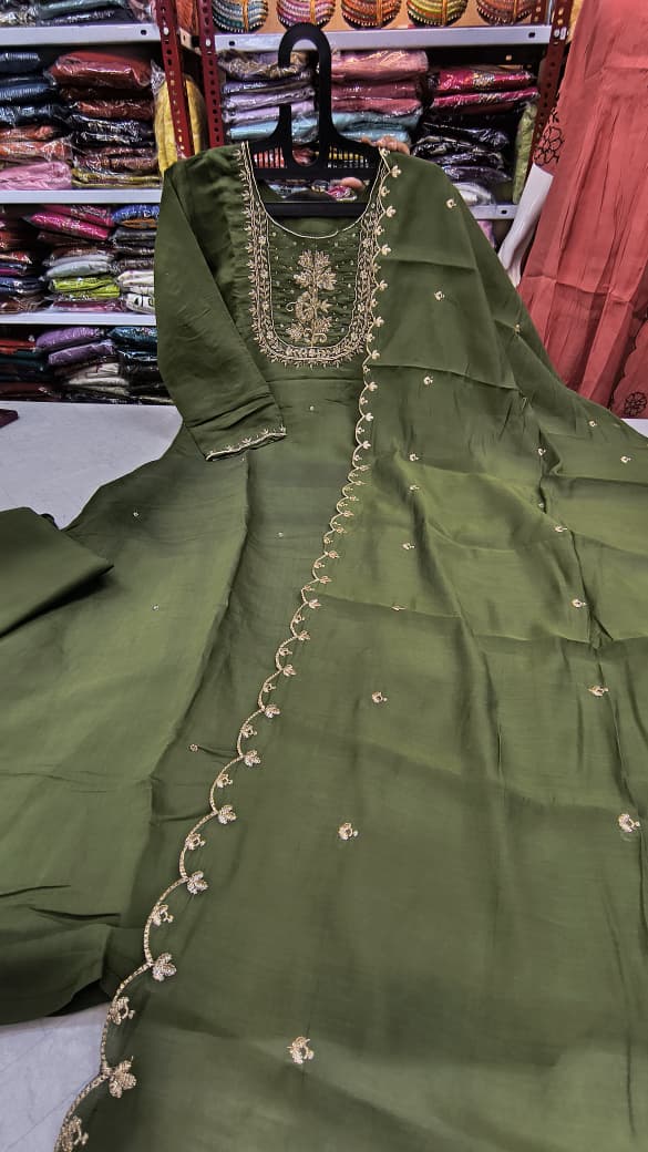 Regal Beauty – SFA512