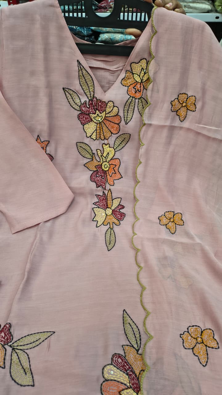 Chic Blossom - SFA528
