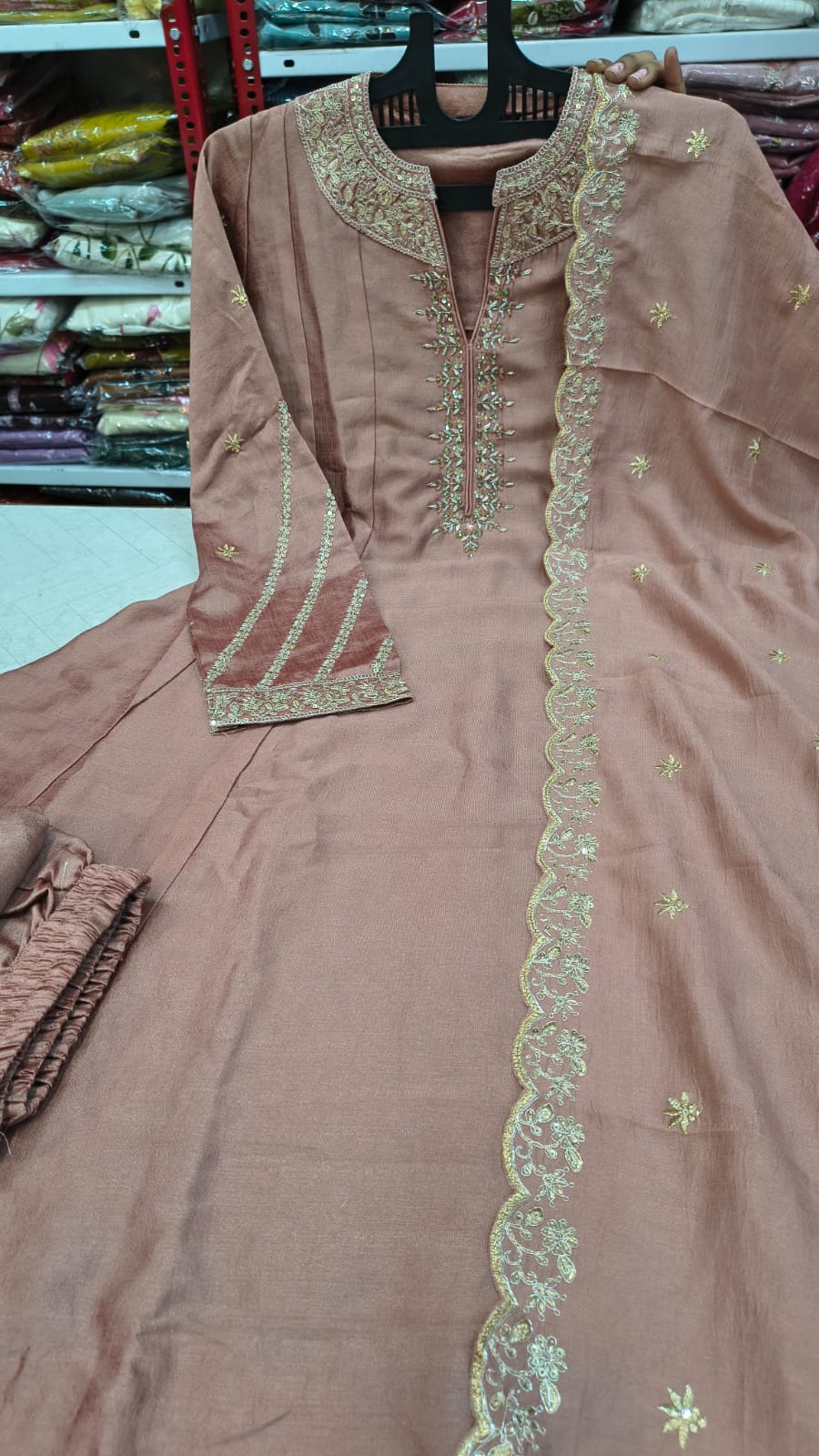 Graceful Threads-SFA540