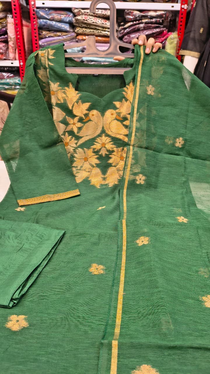 Ethnic Aura -  SFA584