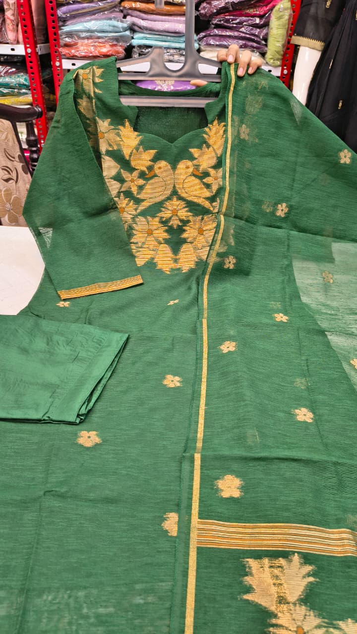 Ethnic Aura -  SFA584
