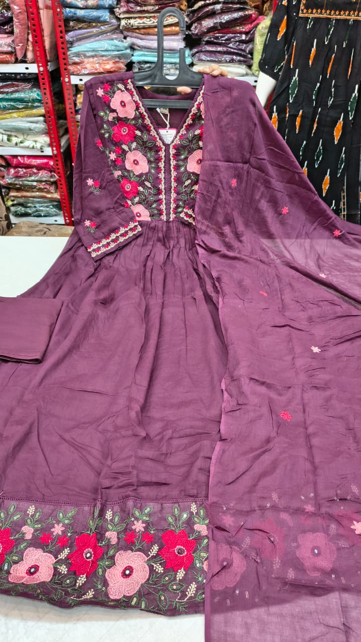 Regal Roots - SFA593