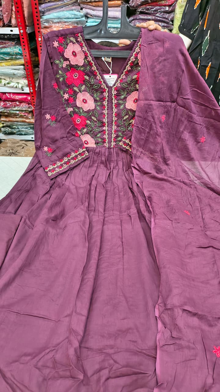Regal Roots - SFA593