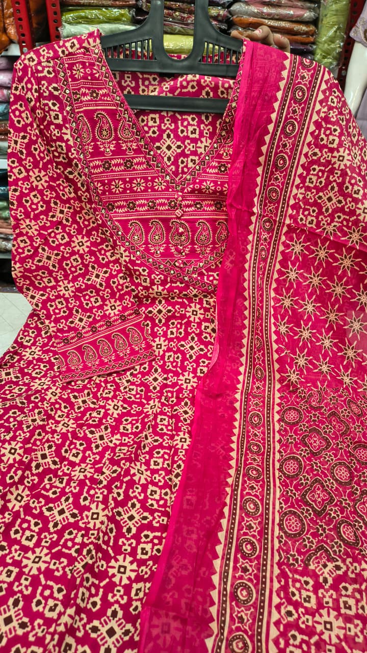 Every Pleat Counts —SFA627